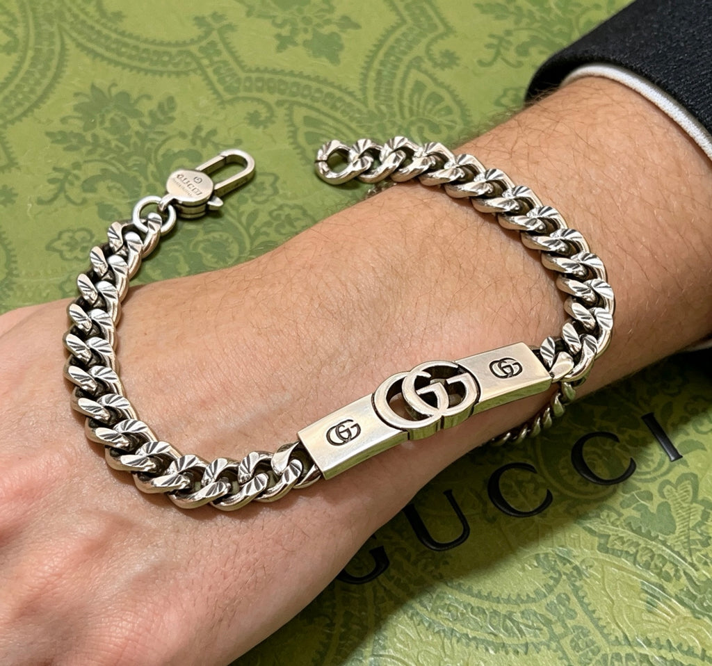 Floral Bracelet in Polished Metal-Tone – Design 012 front product view