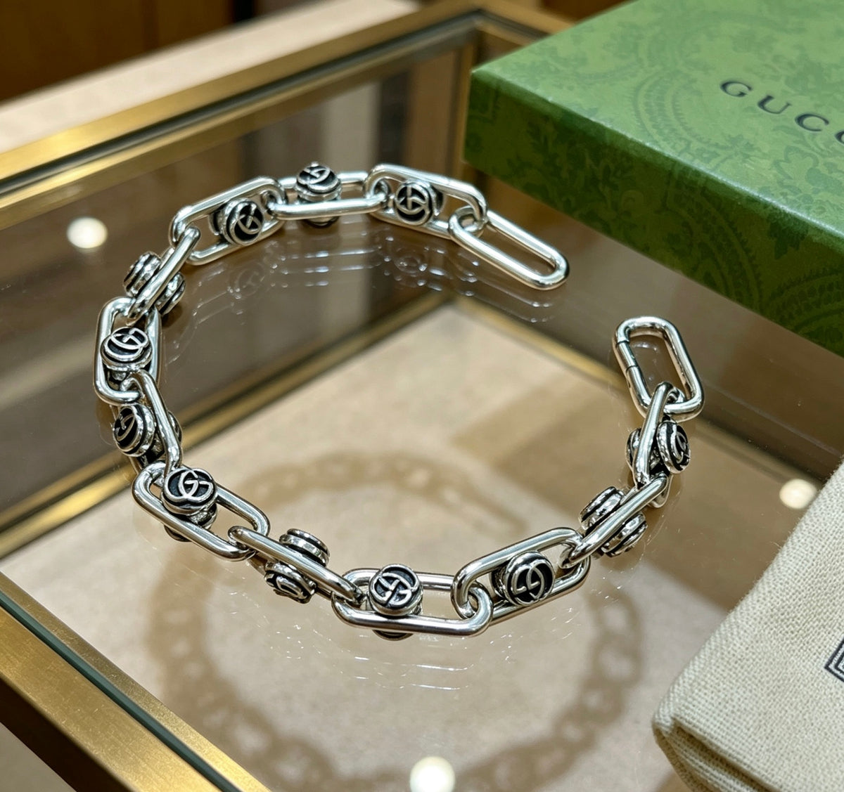 Geometric Emblem Bracelet in Polished Metal-Tone – Design 058 close-up detail