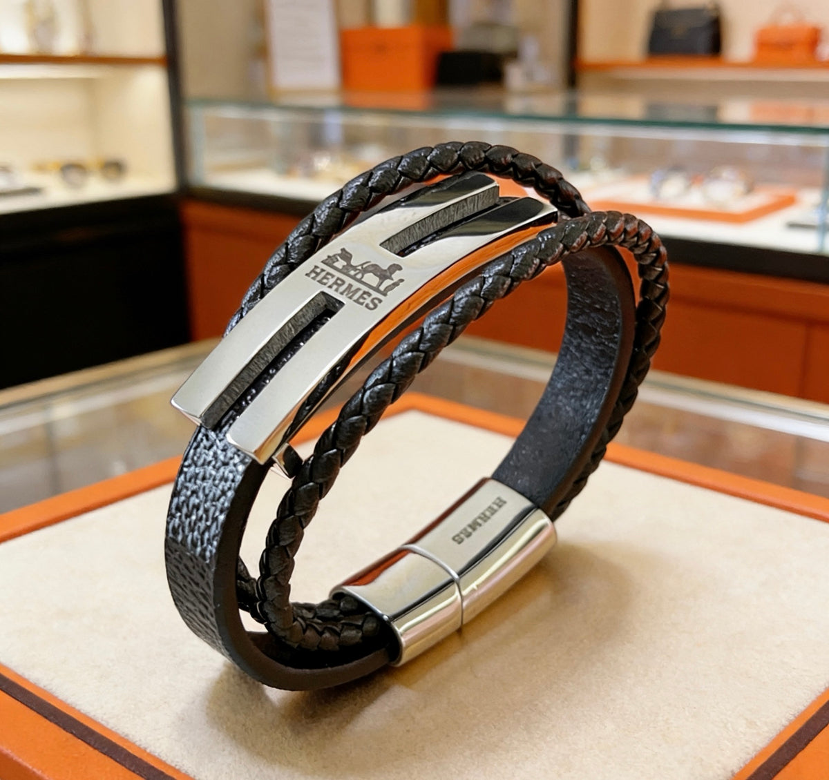 Horse Bangle in Polished Metal-Tone – Design 007 front product view