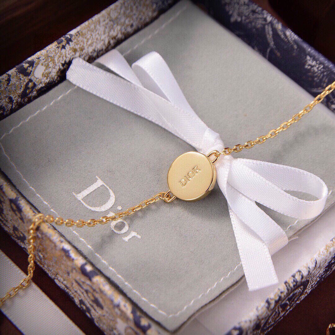 Graphic Letter Motif Statement Bracelet in Polished Metal-Tone – Design 003 detail view
