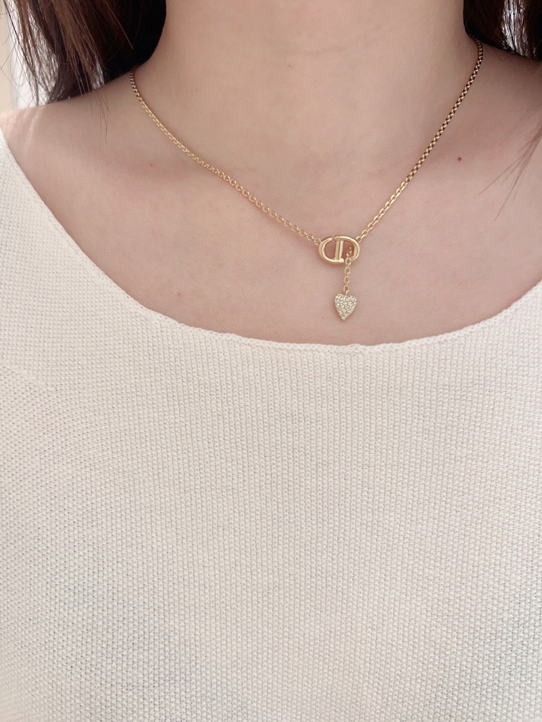 Heart Motif Pendant Necklace in Polished Metal-Tone – Design 004 front view