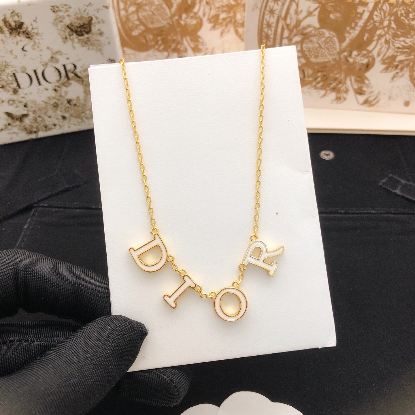 Graphic Letter Motif Pendant Necklace in Polished Metal-Tone – Design 009 detail view