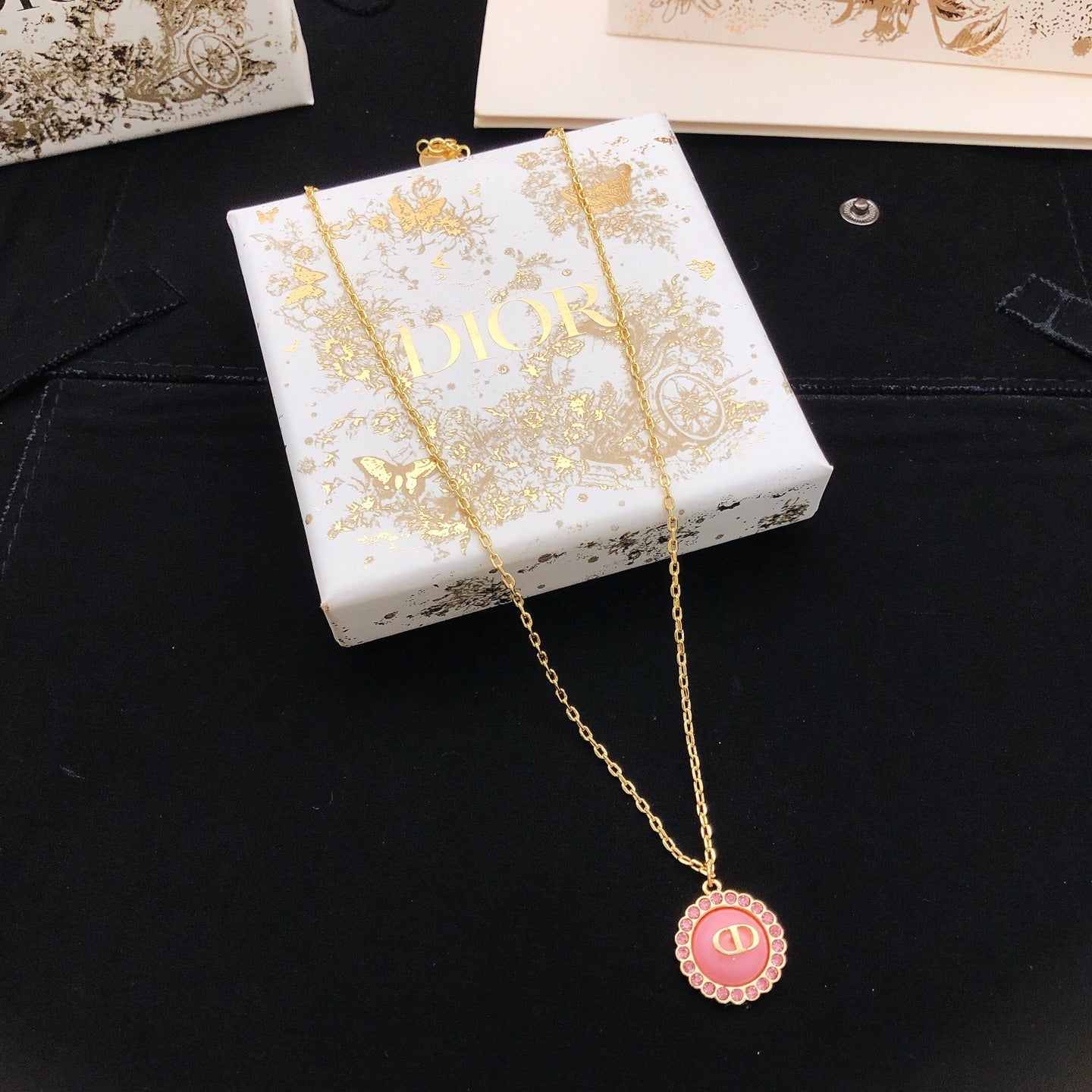 Sculptural Pendant Necklace in Polished Metal-Tone with Crystal-Style Accents – Design 001 main product view