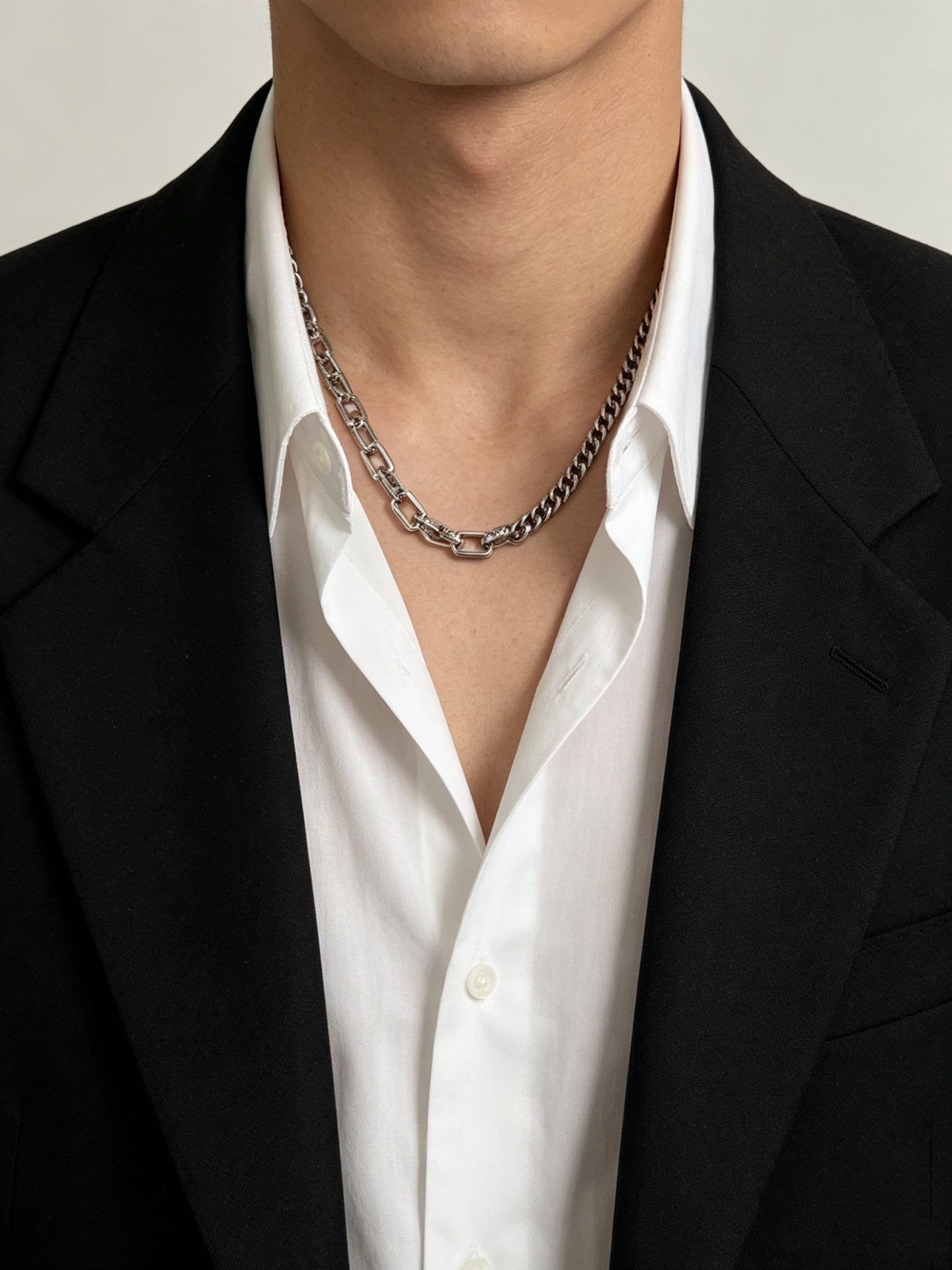 Chain Pendant Necklace in Silver-Tone – Design 007 main product view