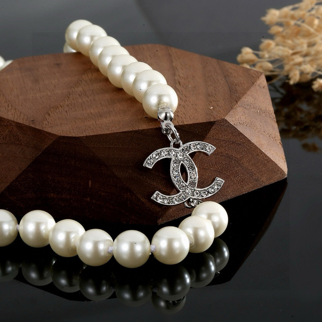 Double-C Emblem Pearl-Detail Pendant Necklace – Pearl Detail – Design 054 side detail