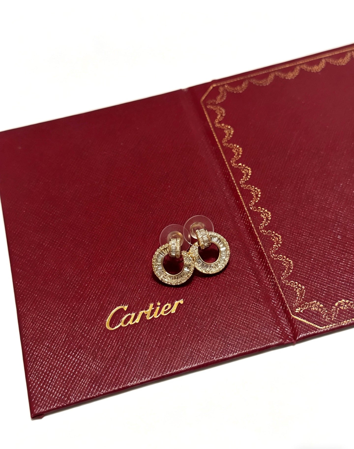 Sculptural Earrings in Gold-Tone – Design 01 side detail