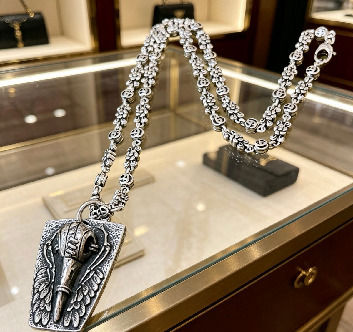 Double-G Emblem Pendant Necklace in Polished Metal-Tone – Vintage Detail – Design 033 front product view
