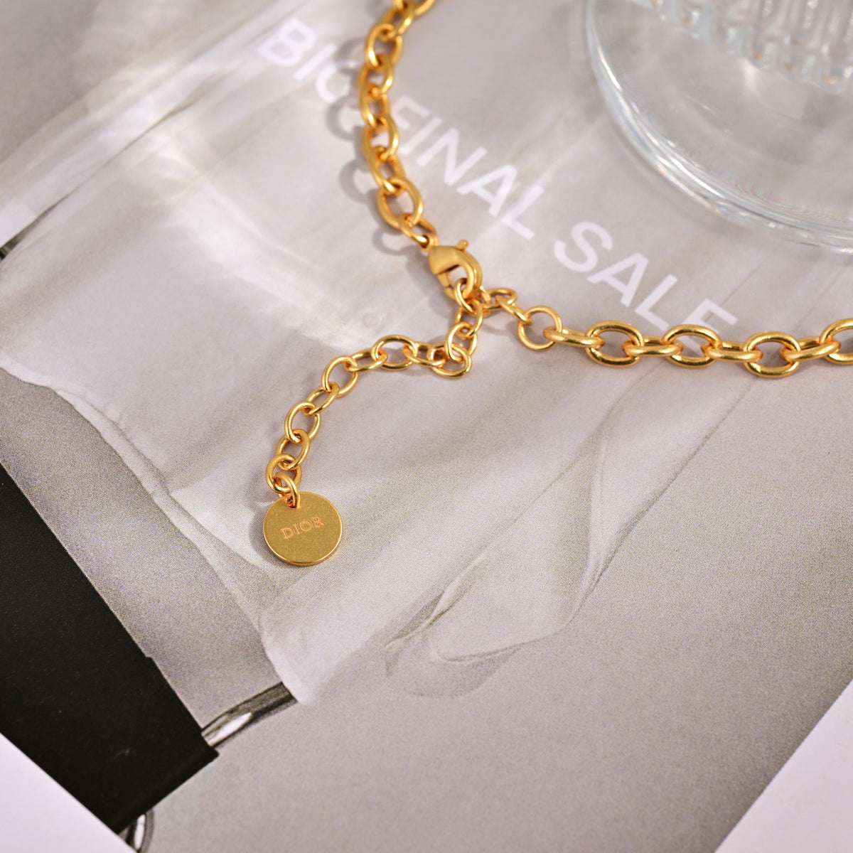 Graphic Letter Motif Pendant Necklace in Polished Metal-Tone – Design 013 front view
