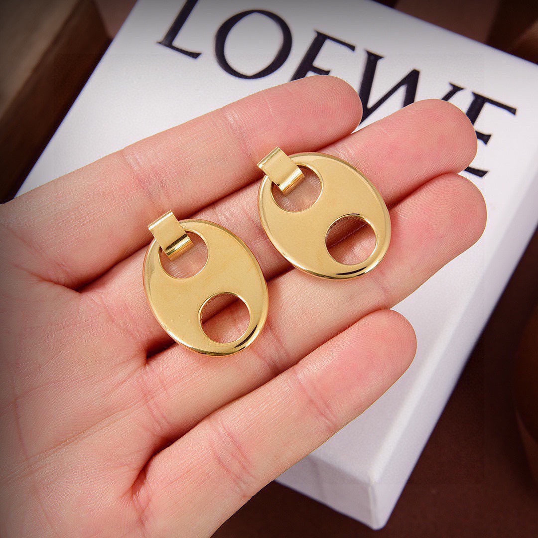 Graphic Emblem Stud Earrings in Gold-Tone – Design 02 side detail