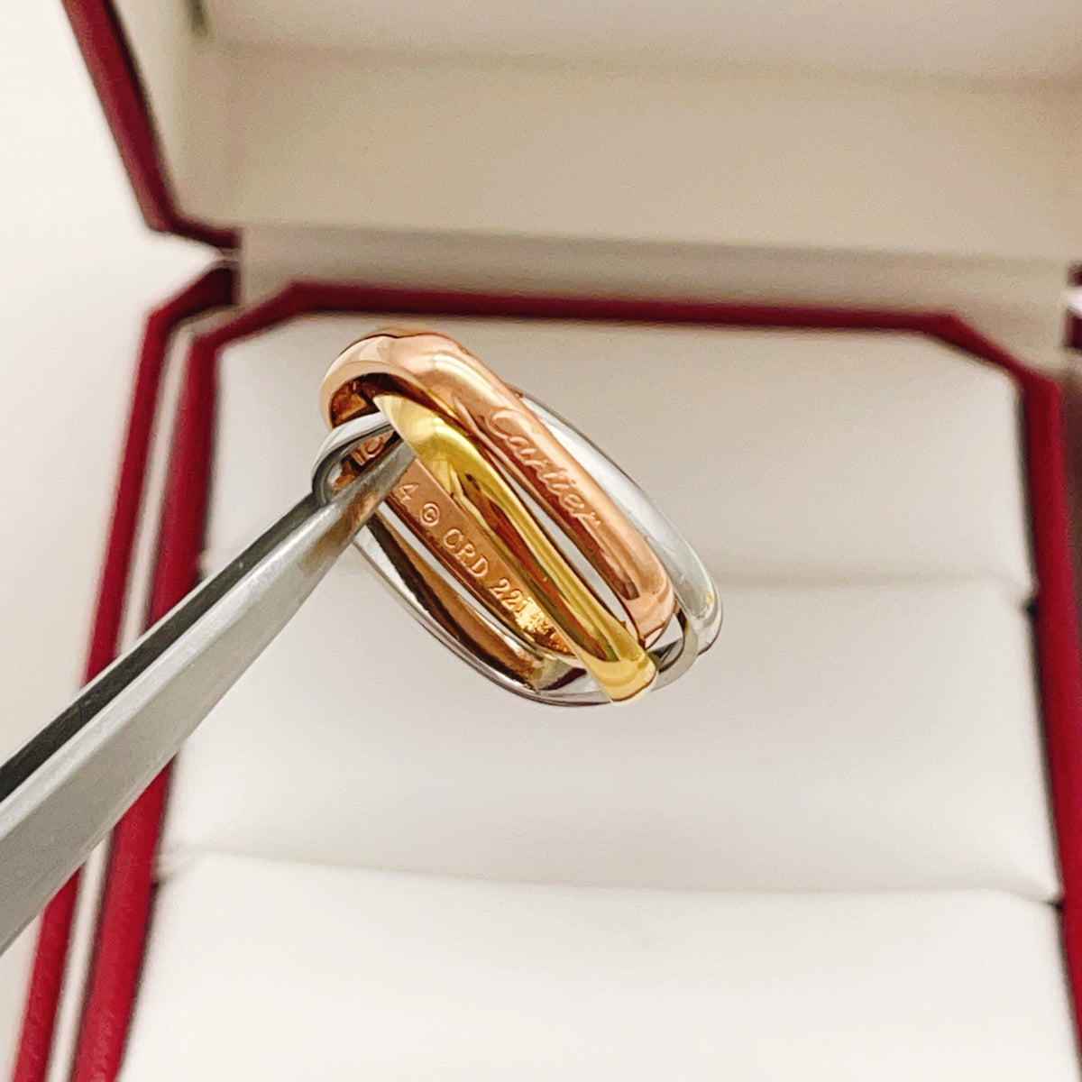 Sculptural Statement Ring in Polished Metal-Tone – Design 03 side detail