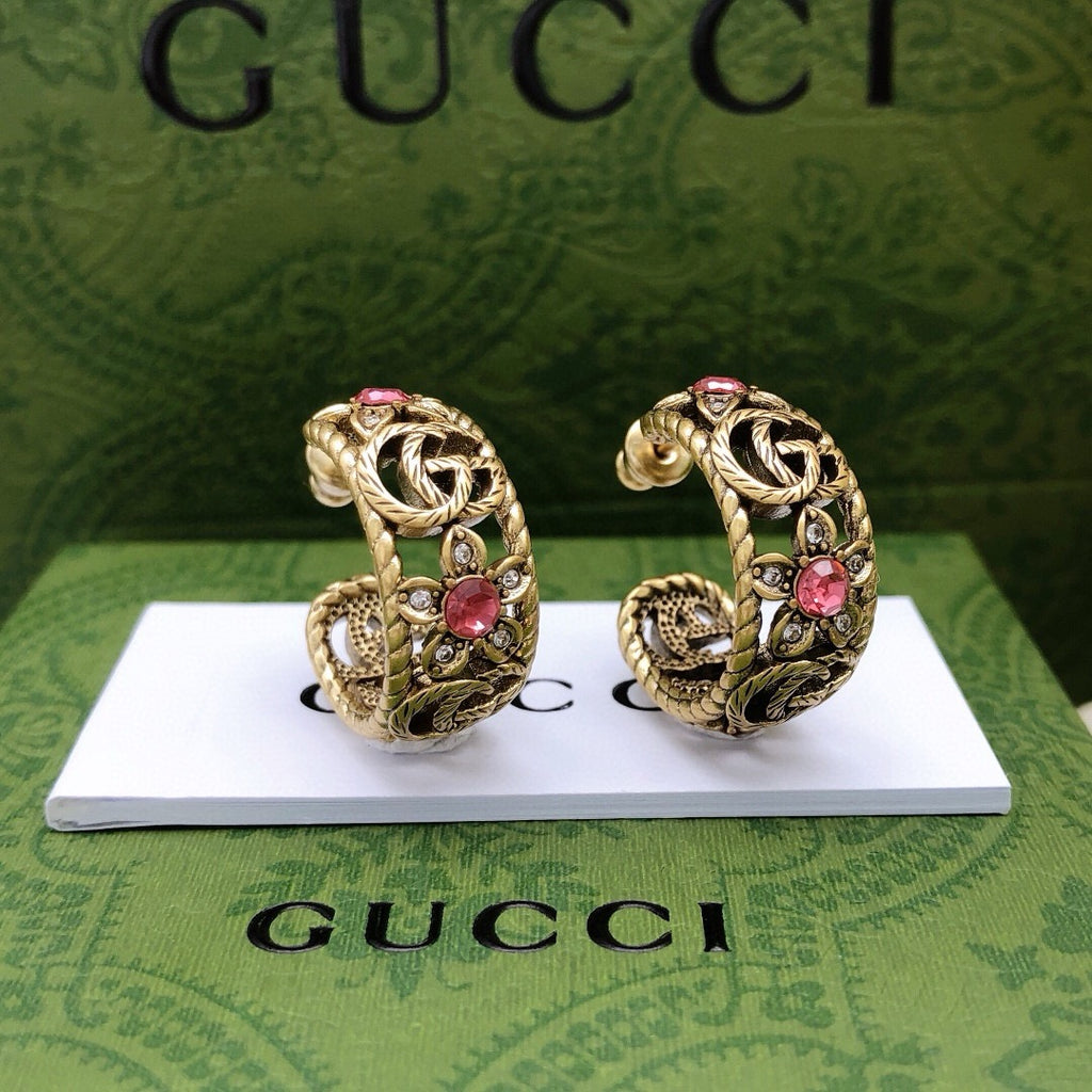 Geometric Emblem Stud Earrings in Polished Metal-Tone – Vintage Detail – Design 003 detail view