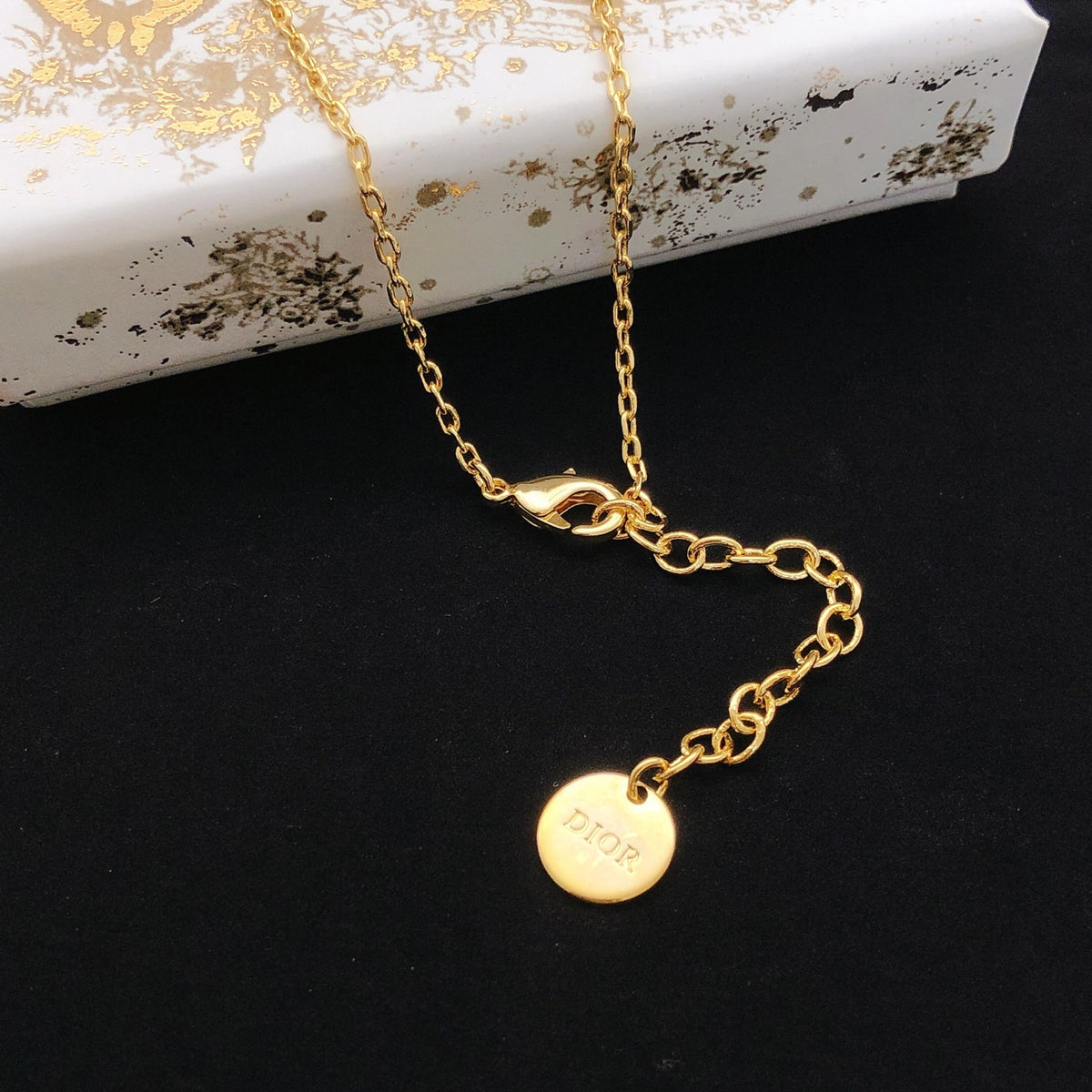 Sculptural Pendant Necklace in Polished Metal-Tone – Design 018 front view