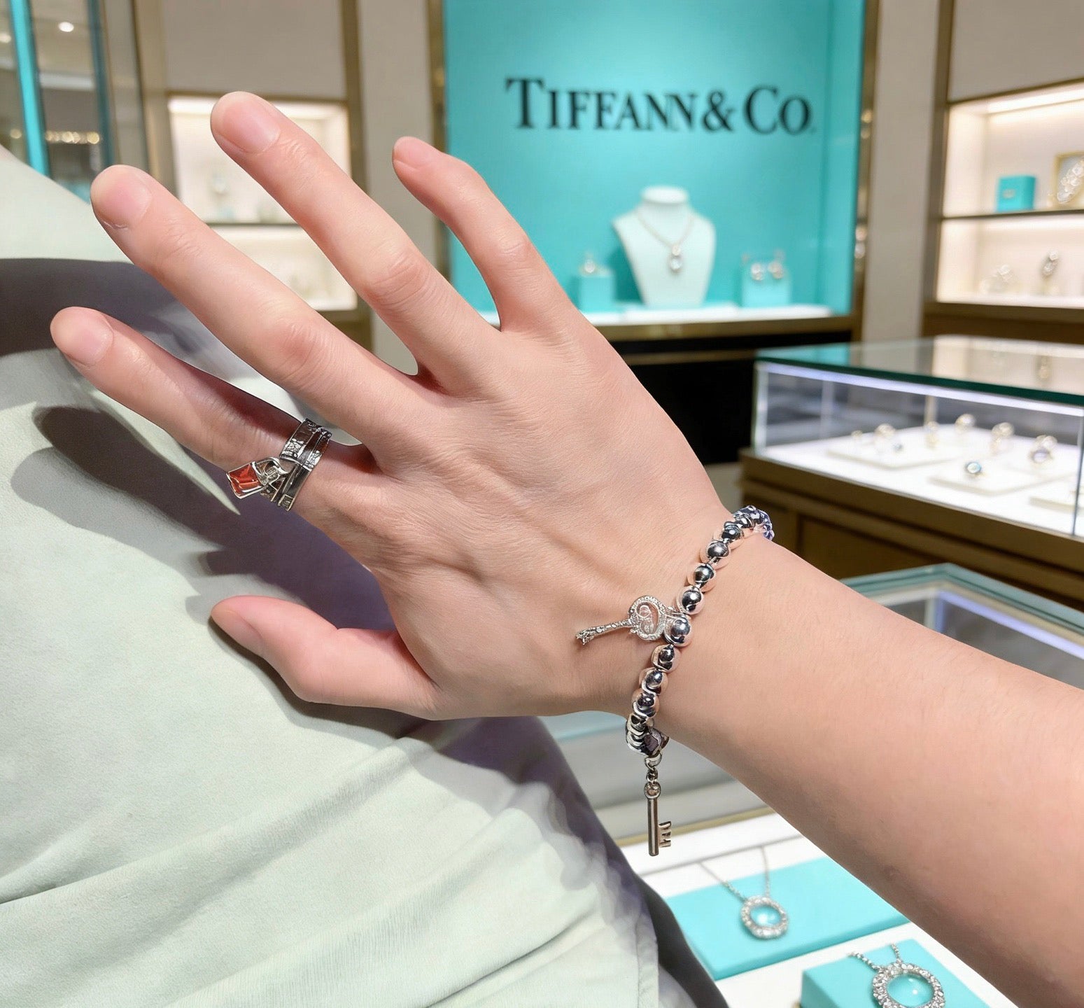 Signature Motif Bracelet in Silver-Tone – Vintage Detail – Design 41 detail view
