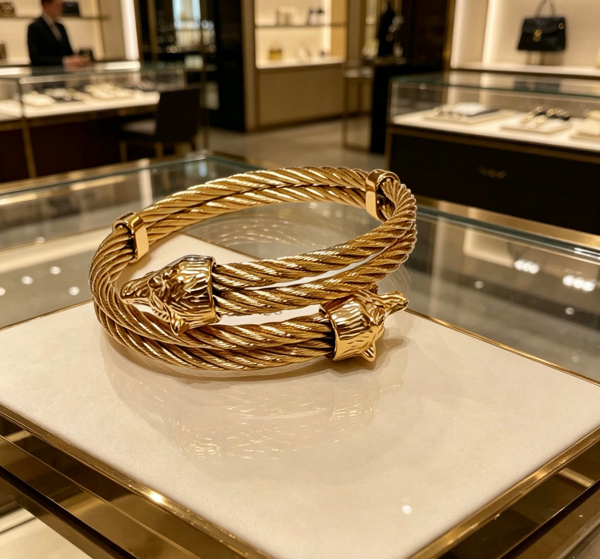 Double-G Emblem Bangle in Gold-Tone – Design 006 front product view
