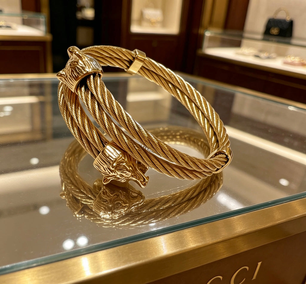 Double-G Emblem Bangle in Gold-Tone – Design 008 front product view