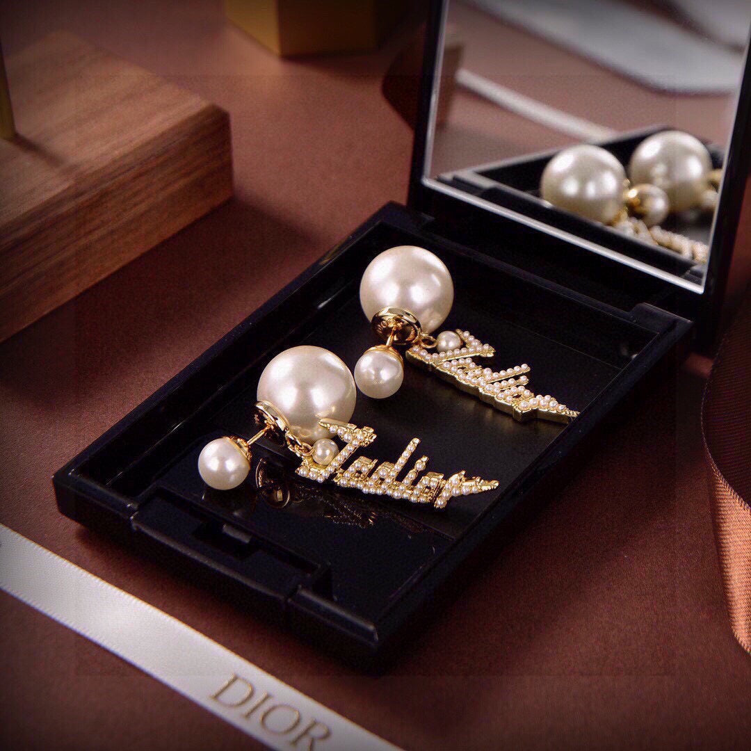Pearl-Style Motif Statement Earrings in Polished Metal-Tone with Pearl-Style Detail – Design 003 front view