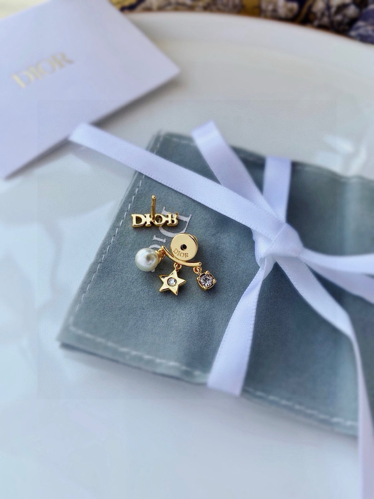 Pearl-Style Motif Statement Earrings in Polished Metal-Tone with Pearl-Style Detail – Design 004 detail view