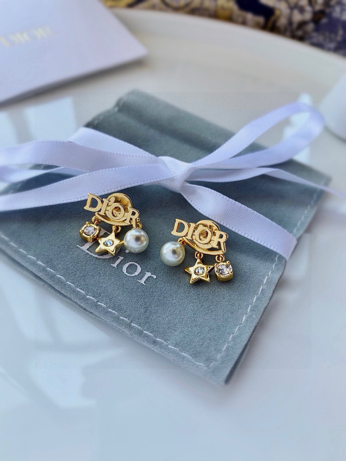 Pearl-Style Motif Statement Earrings in Polished Metal-Tone with Pearl-Style Detail – Design 004 front view