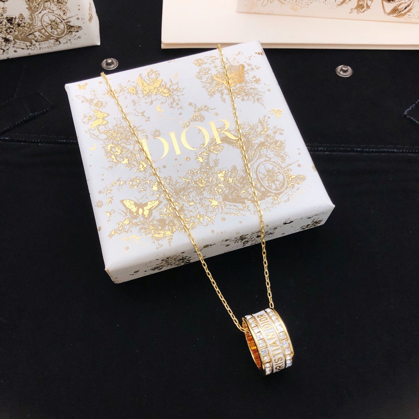 Sculptural Pendant Necklace in Polished Metal-Tone with Crystal-Style Accents – Design 003 main product view