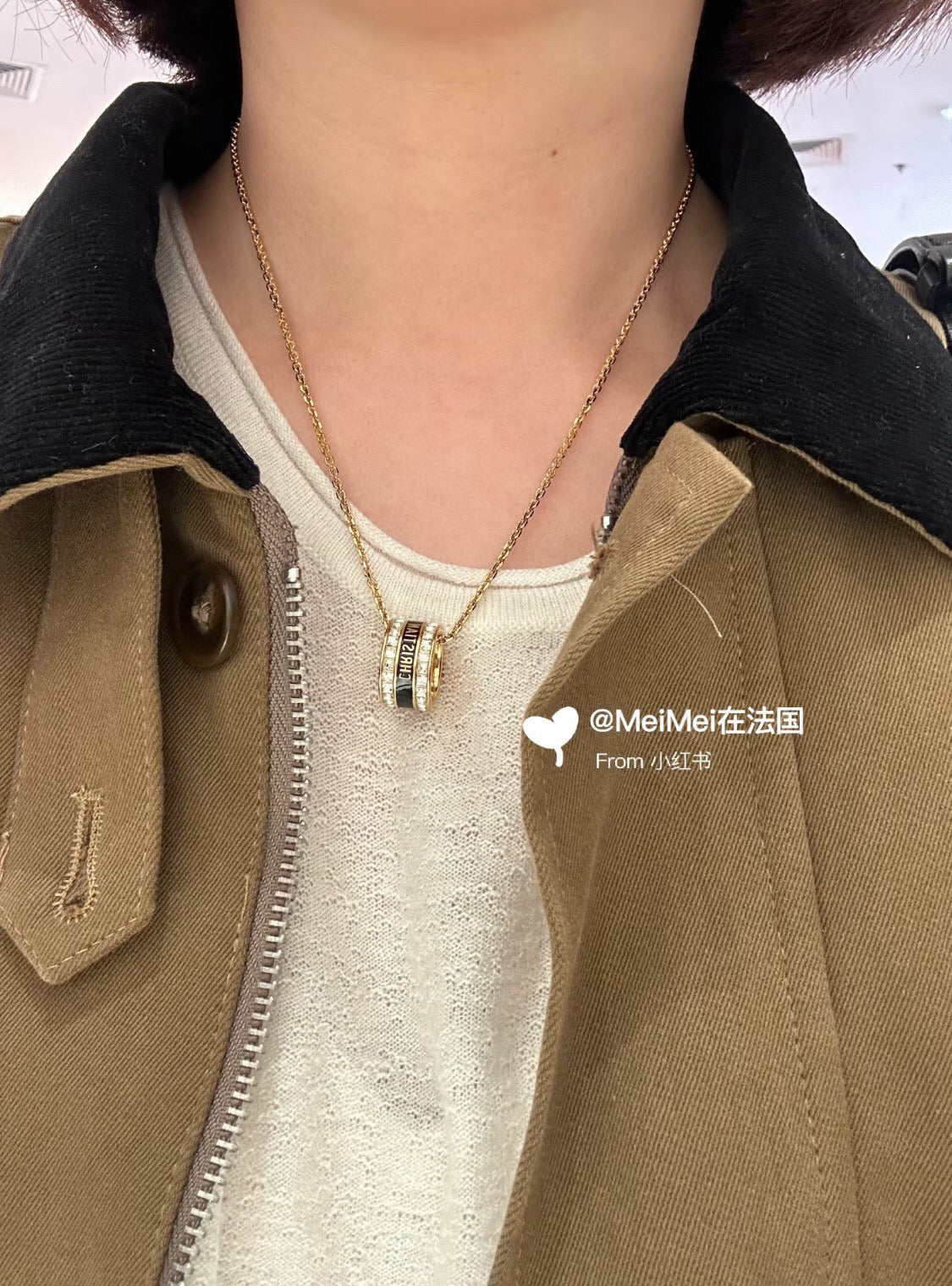 Sculptural Pendant Necklace in Polished Metal-Tone with Crystal-Style Accents – Design 003 main product view