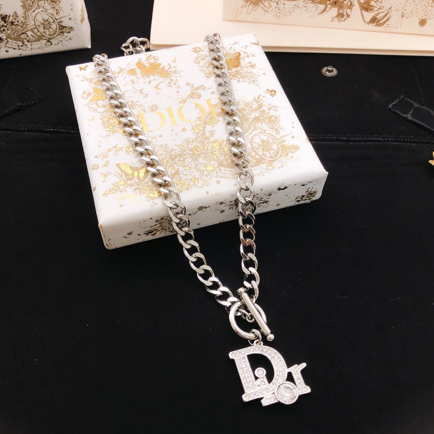 Graphic Letter Motif Pendant Necklace in Silver-Tone – Design 001 main product view