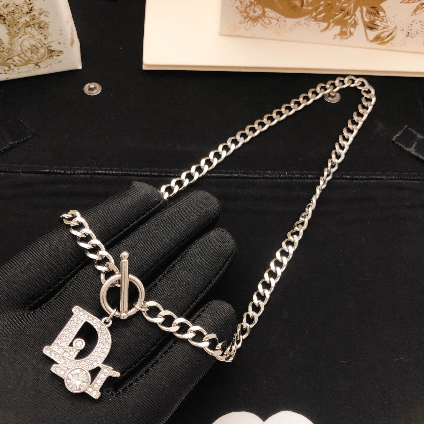 Graphic Letter Motif Pendant Necklace in Silver-Tone – Design 001 side detail