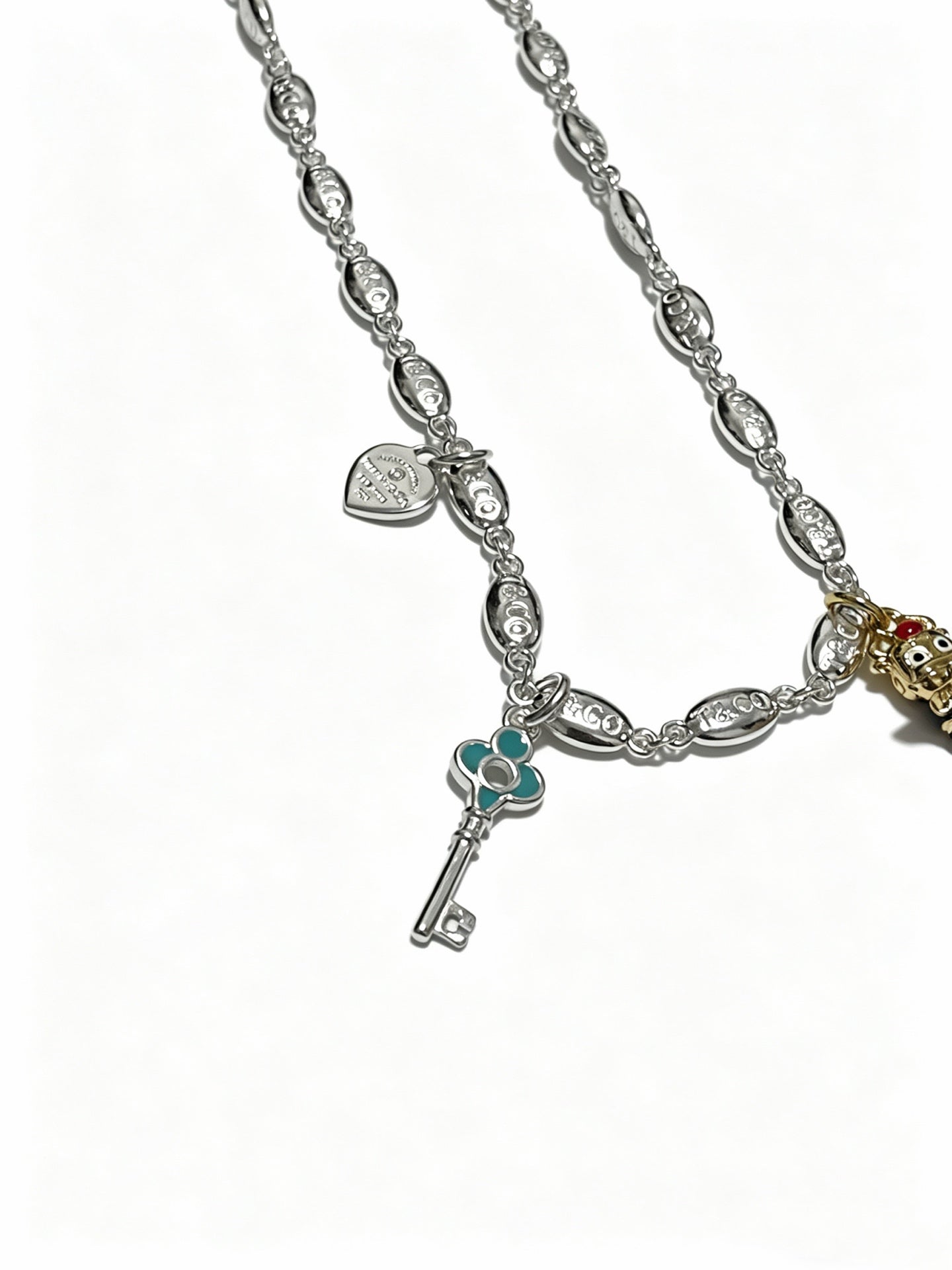 Signature Motif Pendant Necklace in Silver-Tone – Vintage Detail – Design 20 detail view