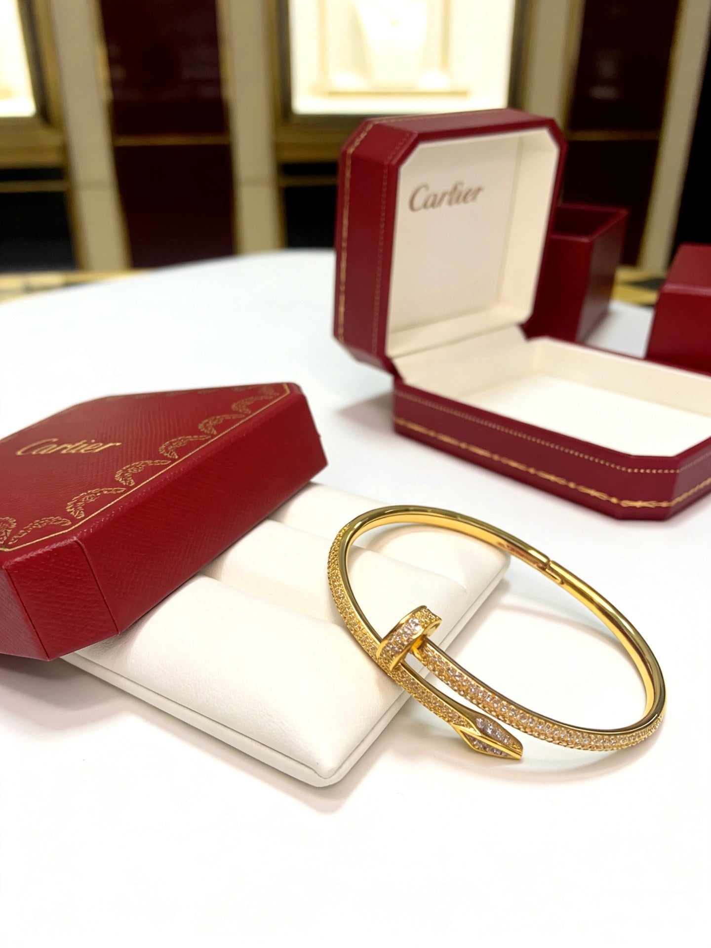 Sculptural Statement Bracelet in Gold-Tone – Design 101 front view