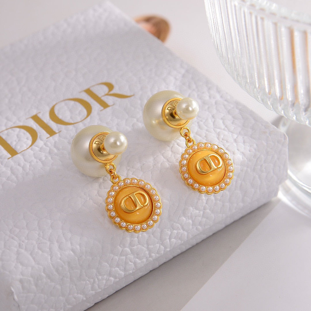 Sculptural Stud Earrings in Polished Metal-Tone – Design 009 front view