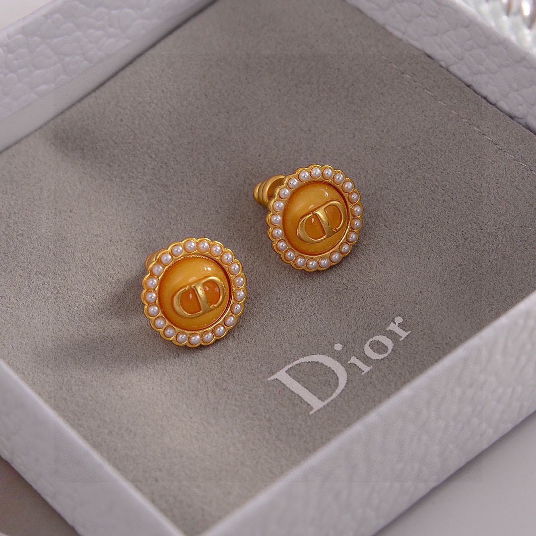 Sculptural Stud Earrings in Polished Metal-Tone – Design 009 front view