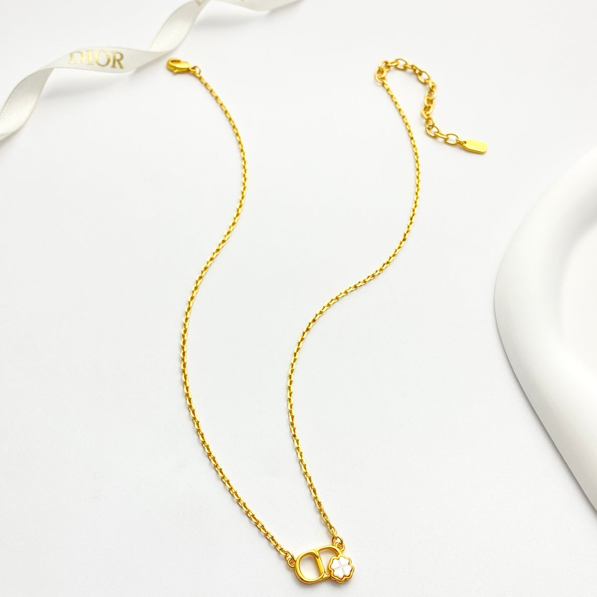 Graphic Letter Motif Pendant Necklace in Gold-Tone – Design 002 side detail
