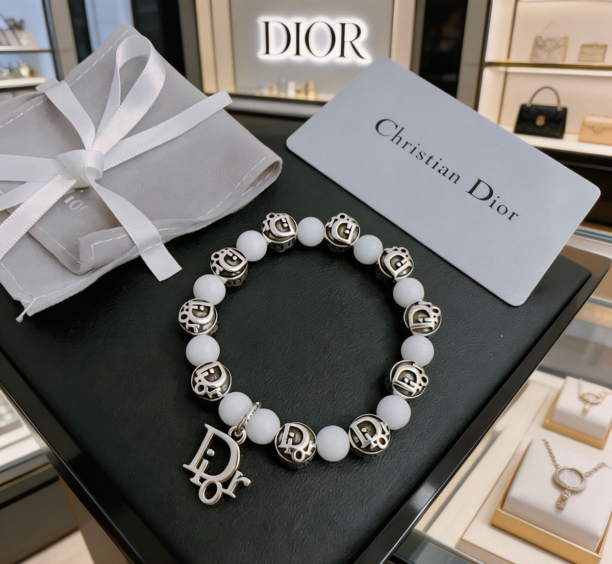 Star Motif Statement Bracelet in Silver-Tone with Vintage-Style Finish – Design 008 side detail