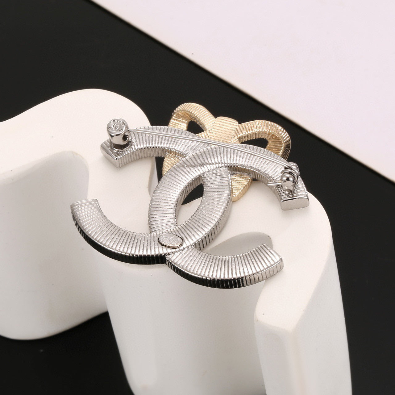 Signature Emblem Brooch in Polished Metal-Tone – Design 031 main product view