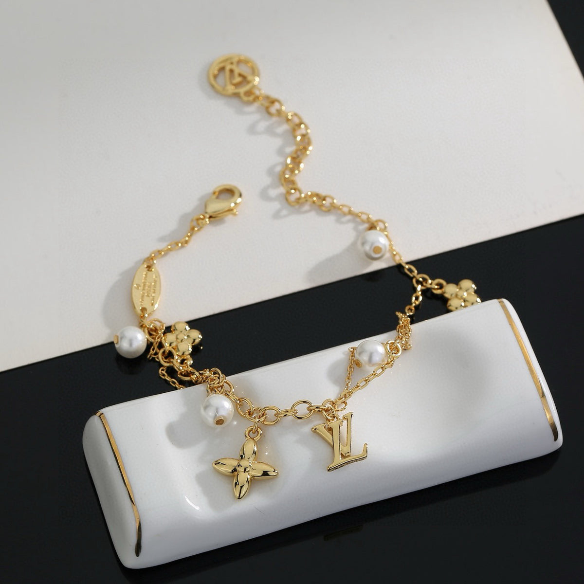 Letter Emblem Bracelet in Polished Metal-Tone – Design 030 close-up detail