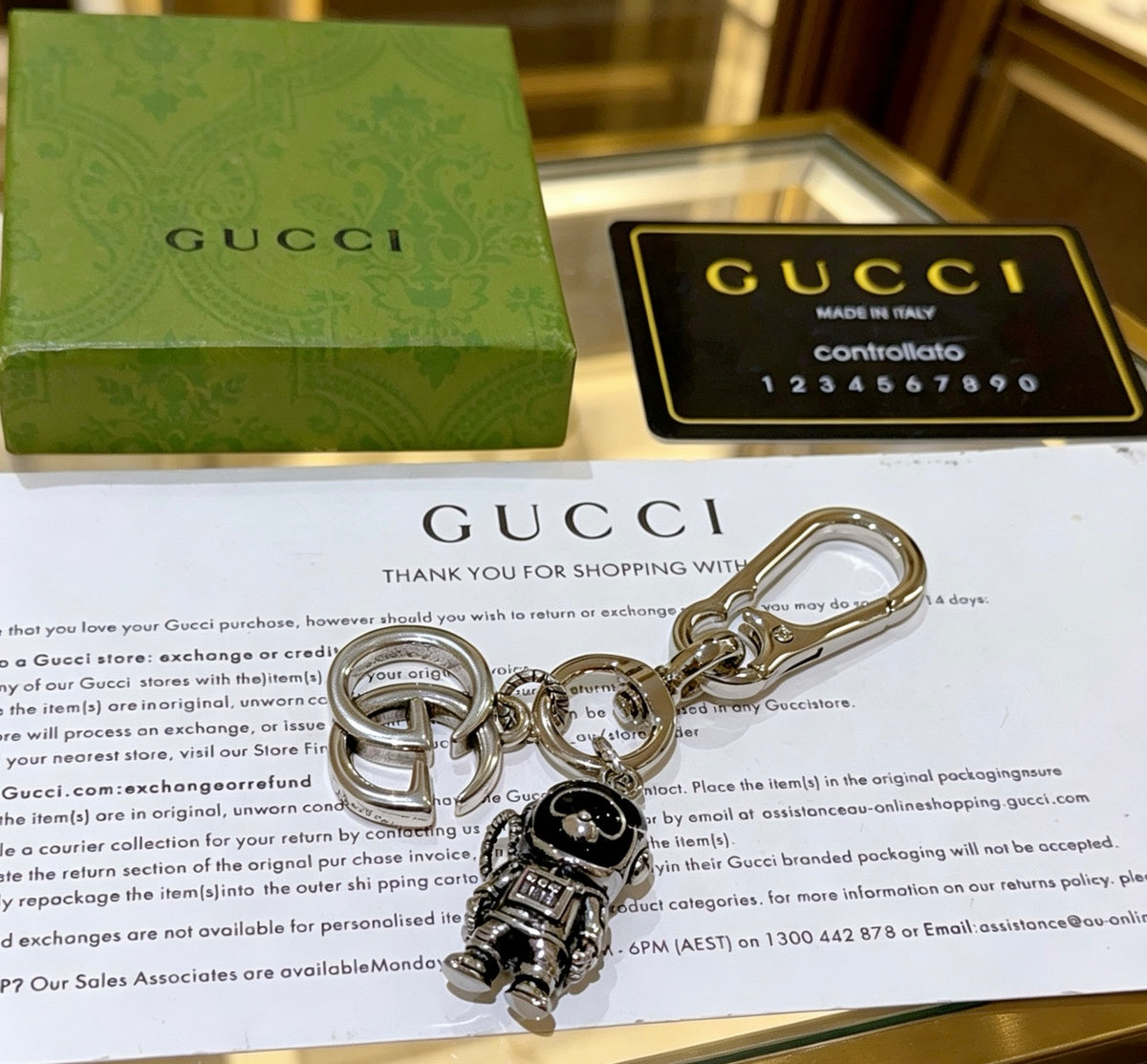 Double-G Emblem Keychain in Polished Metal-Tone – Design 029 front product view