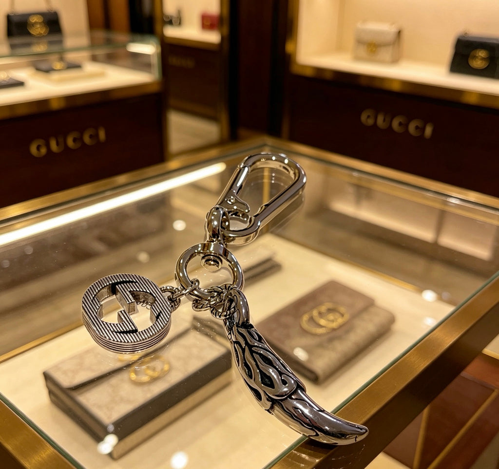 Double-G Emblem Keychain in Polished Metal-Tone – Design 027 styled product view