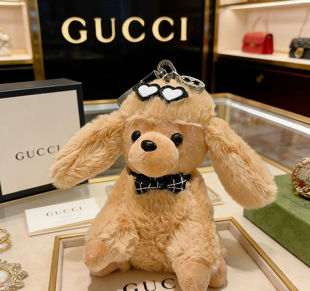 Double-G Emblem Keychain in Polished Metal-Tone – Design 026 main product view