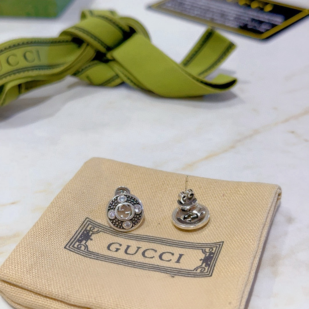 Double-G Emblem Stud Earrings in Polished Metal-Tone – Vintage Detail – Design 010 styled product view