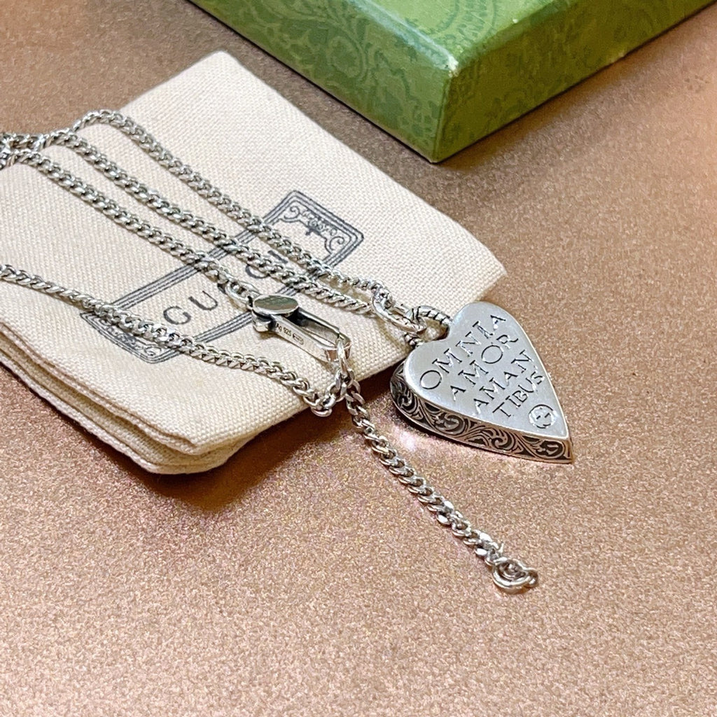 Double-G Emblem Pendant Necklace in Polished Metal-Tone – Design 130 side detail