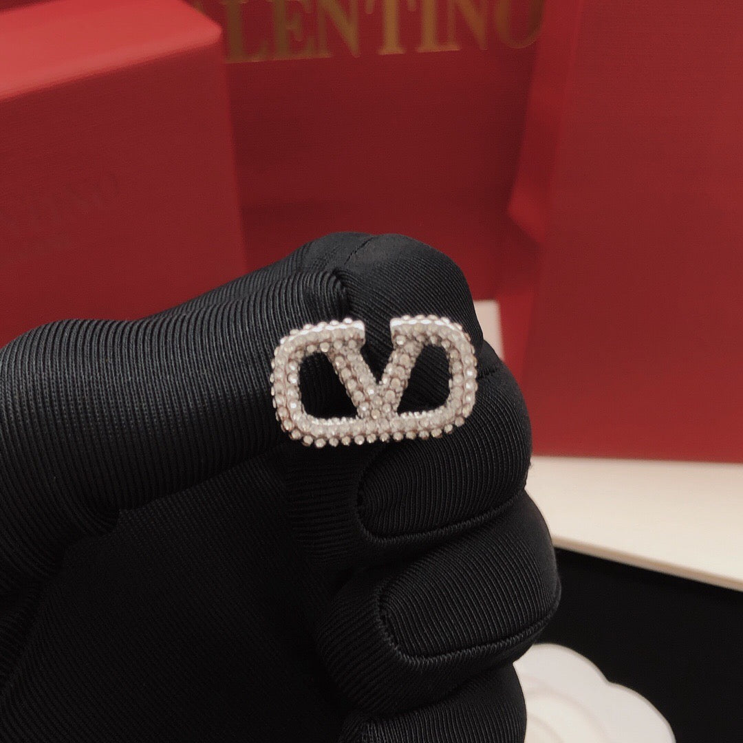 V Emblem Crystal-Accent Stud Earrings – Design 08 detail view