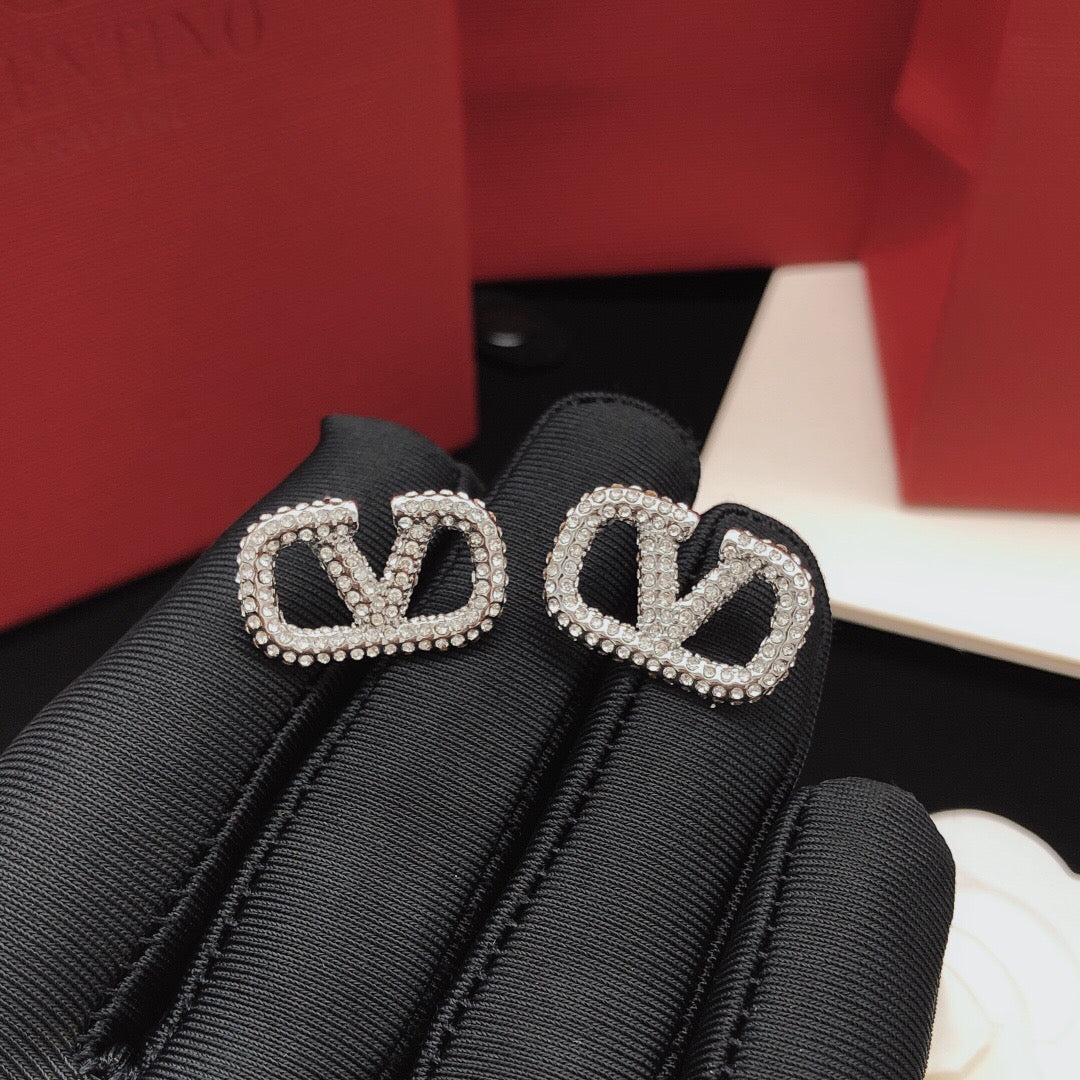 V Emblem Crystal-Accent Stud Earrings – Design 05 side detail