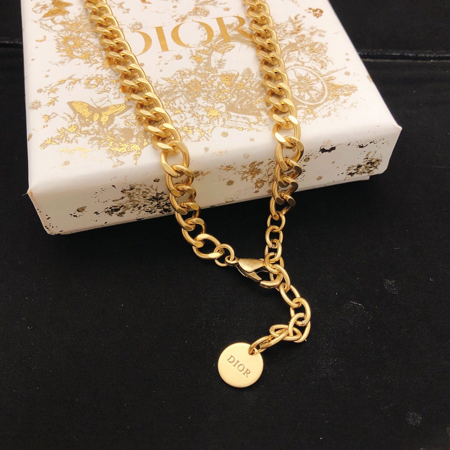 Graphic Letter Motif Pendant Necklace in Polished Metal-Tone – Design 019 front view