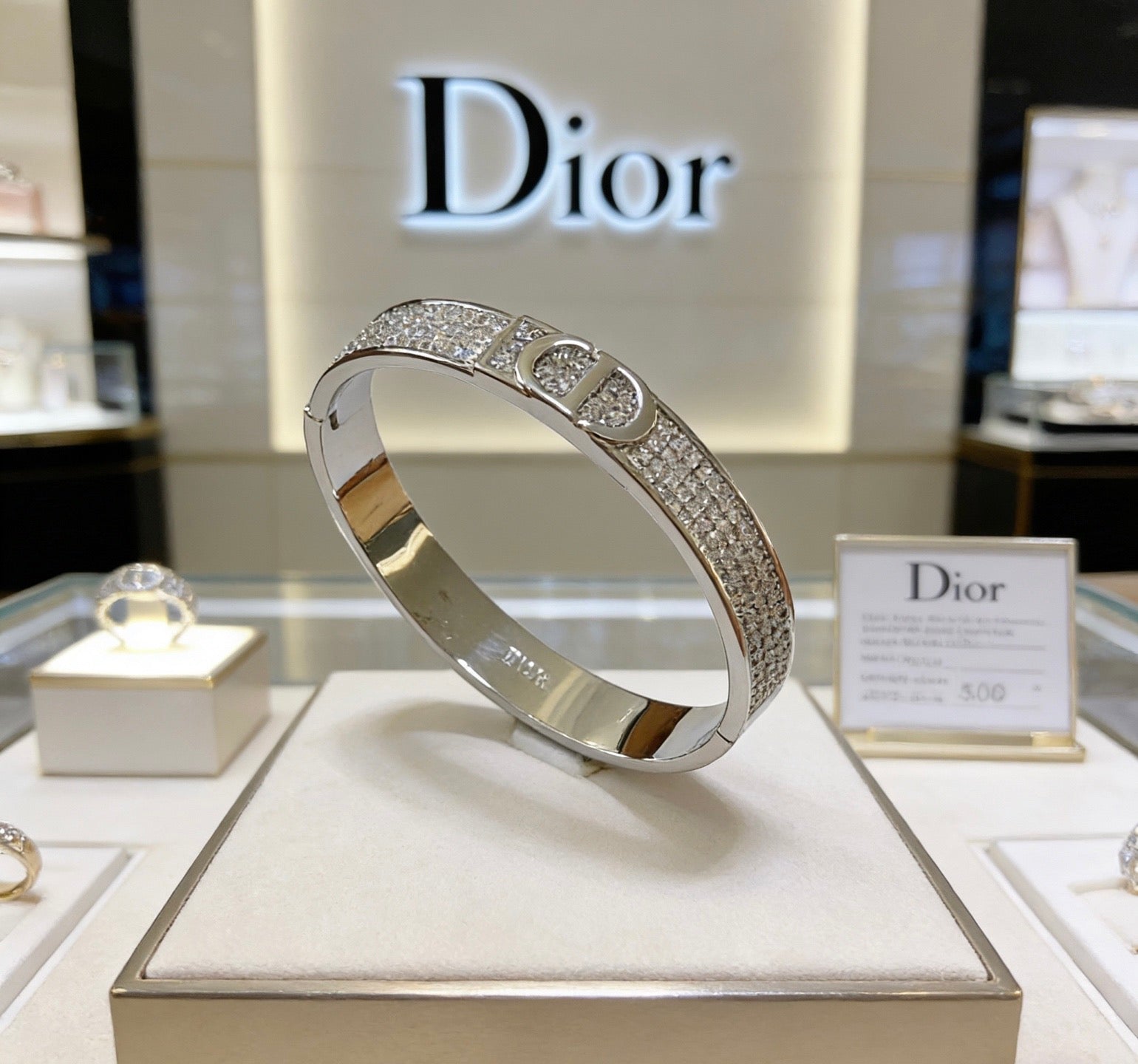 Graphic Letter Motif Statement Bracelet in Polished Metal-Tone with Vintage-Style Finish – Design 002 close-up detail
