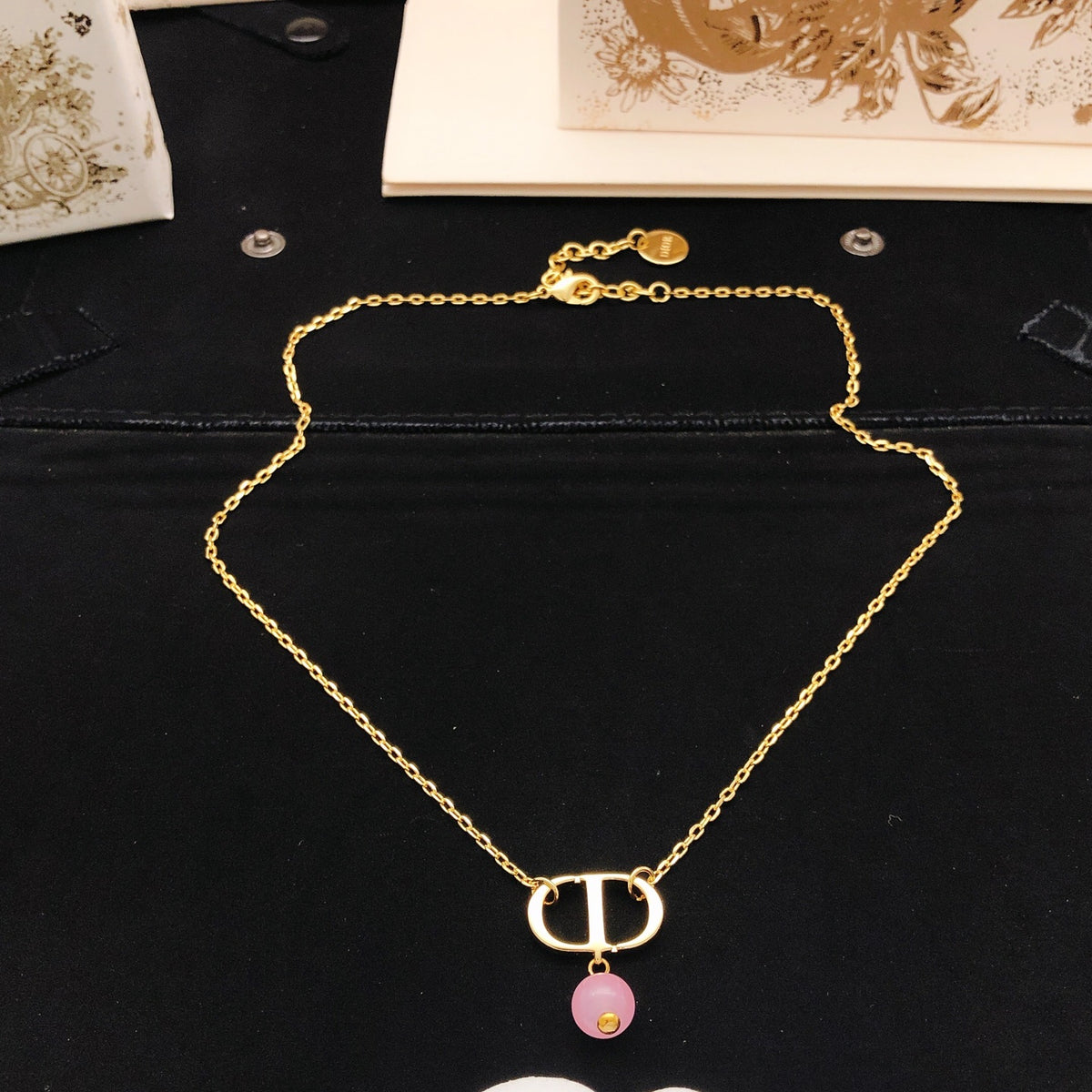 Pearl-Style Motif Pendant Necklace in Polished Metal-Tone with Pearl-Style Detail – Design 017 detail view