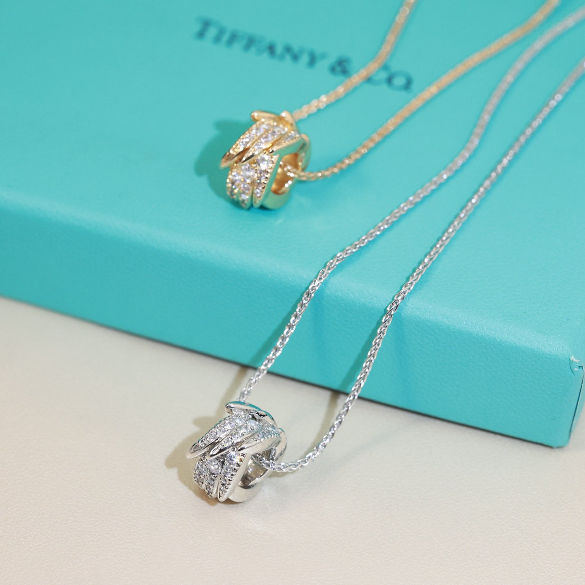 Signature Motif Pendant Necklace in Polished Metal-Tone – Design 02 close-up detail