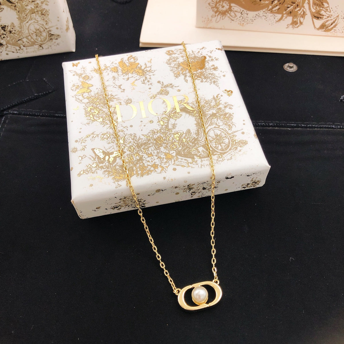 Pearl-Style Motif Pendant Necklace in Polished Metal-Tone with Pearl-Style Detail – Design 015 main product view