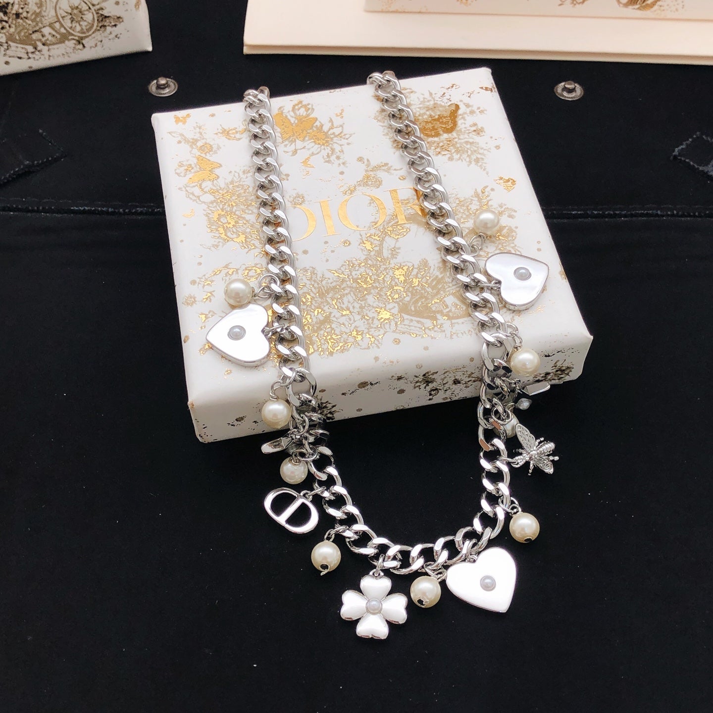 Heart Motif Pendant Necklace in Polished Metal-Tone – Design 009 main product view