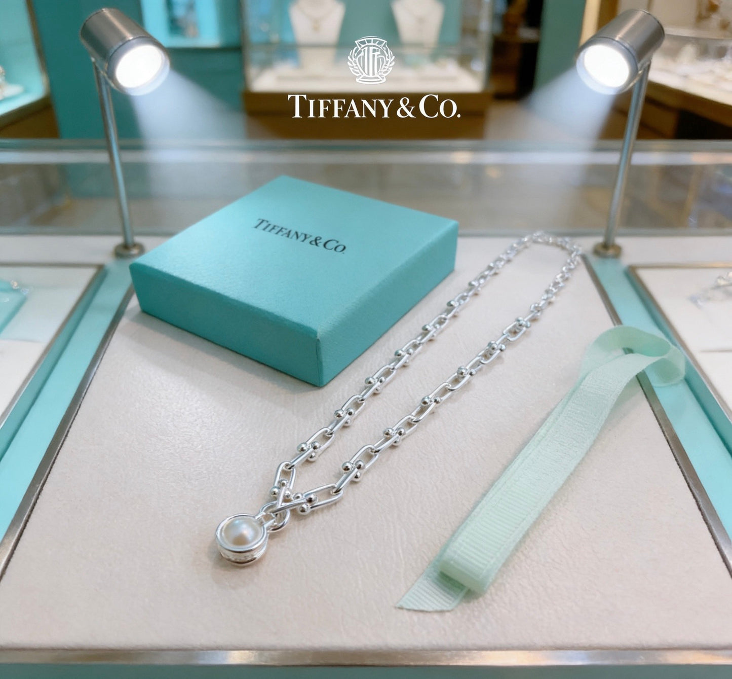 Signature Motif Pendant Necklace in Silver-Tone – Vintage Detail – Design 26 styled product view