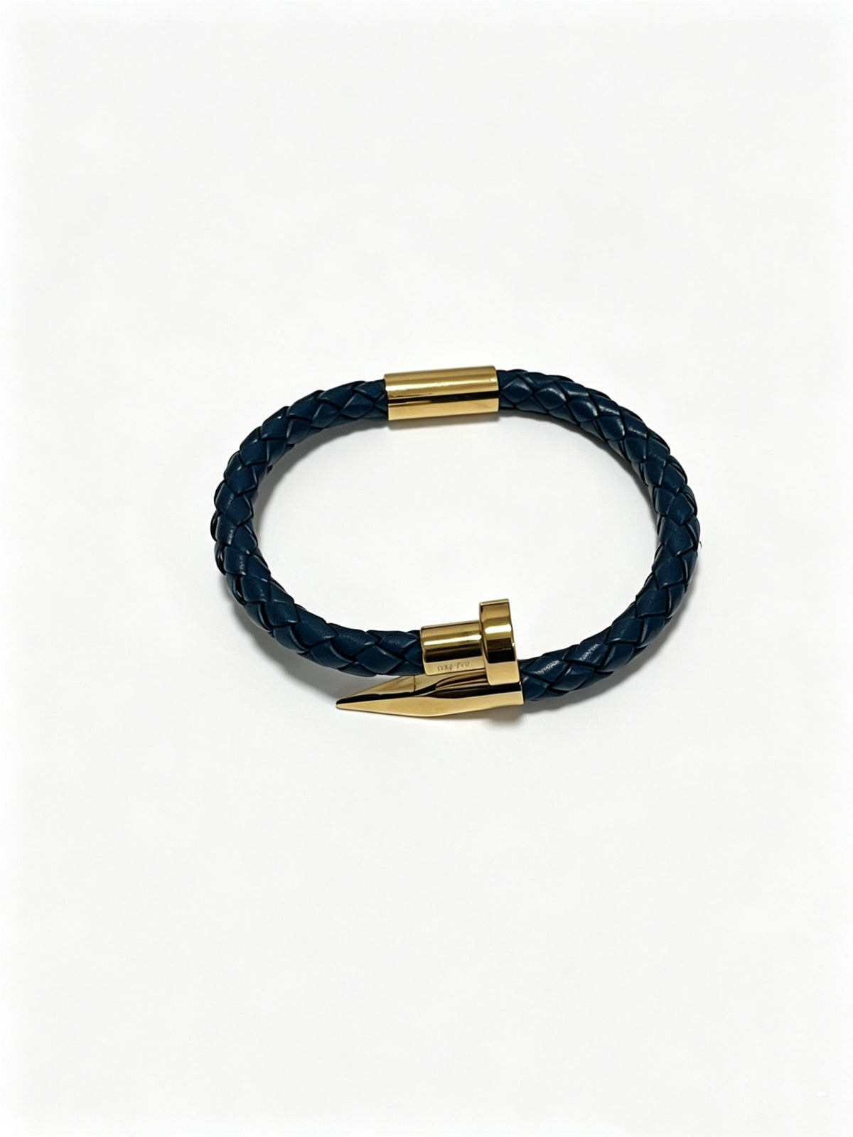 Sculptural Statement Bracelet in Gold-Tone – Design 122 detail view
