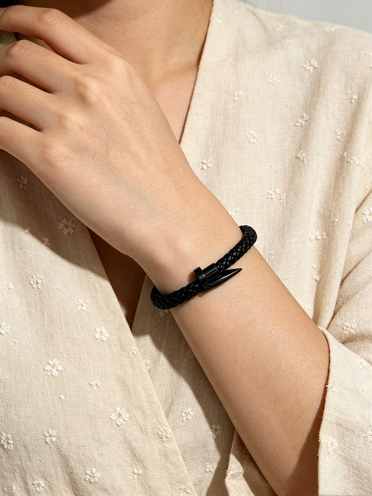 Sculptural Statement Bracelet in Gold-Tone – Design 117 side detail